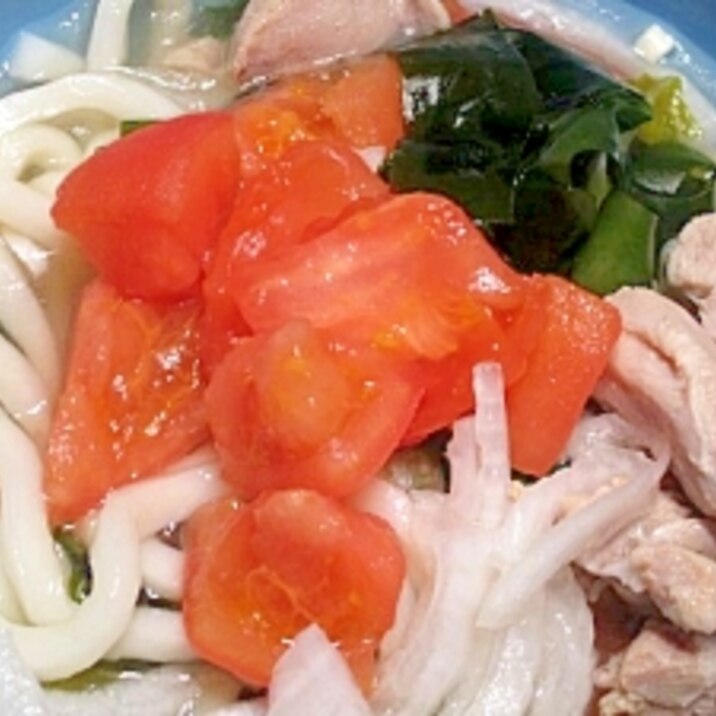 トマタマトリワカメうどん